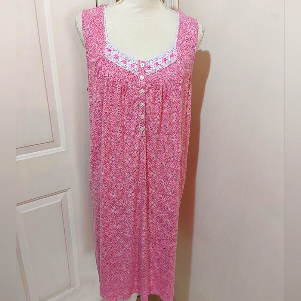 🌺 NEW Secret Treasures Pretty Pink Housedress/Nightgown